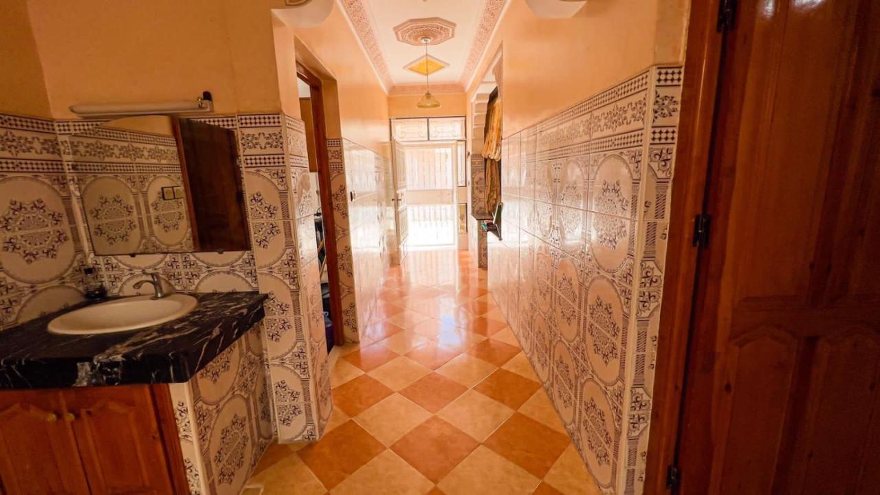 dar haut de gamme Et à un prix imaginaire Hostcom Oujda Extérieur photo